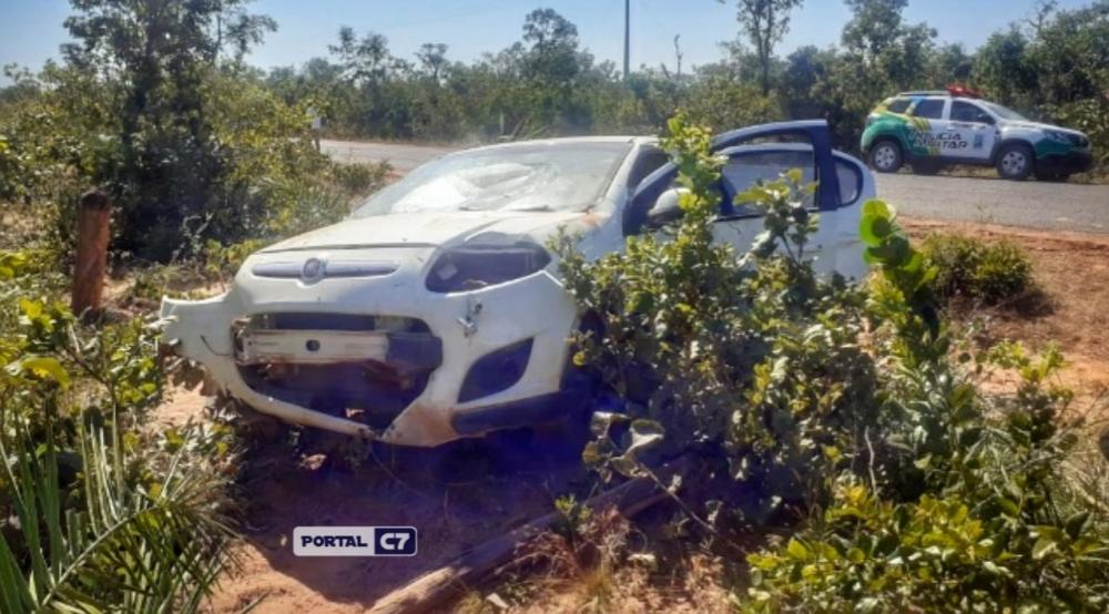 Homem morre e duas pessoas ficam feridas em grave acidente no sul do Piauí