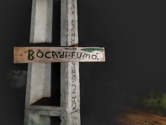Placa sinaliza local de venda de drogas no Piauí e homem é preso em flagrante por tráfico