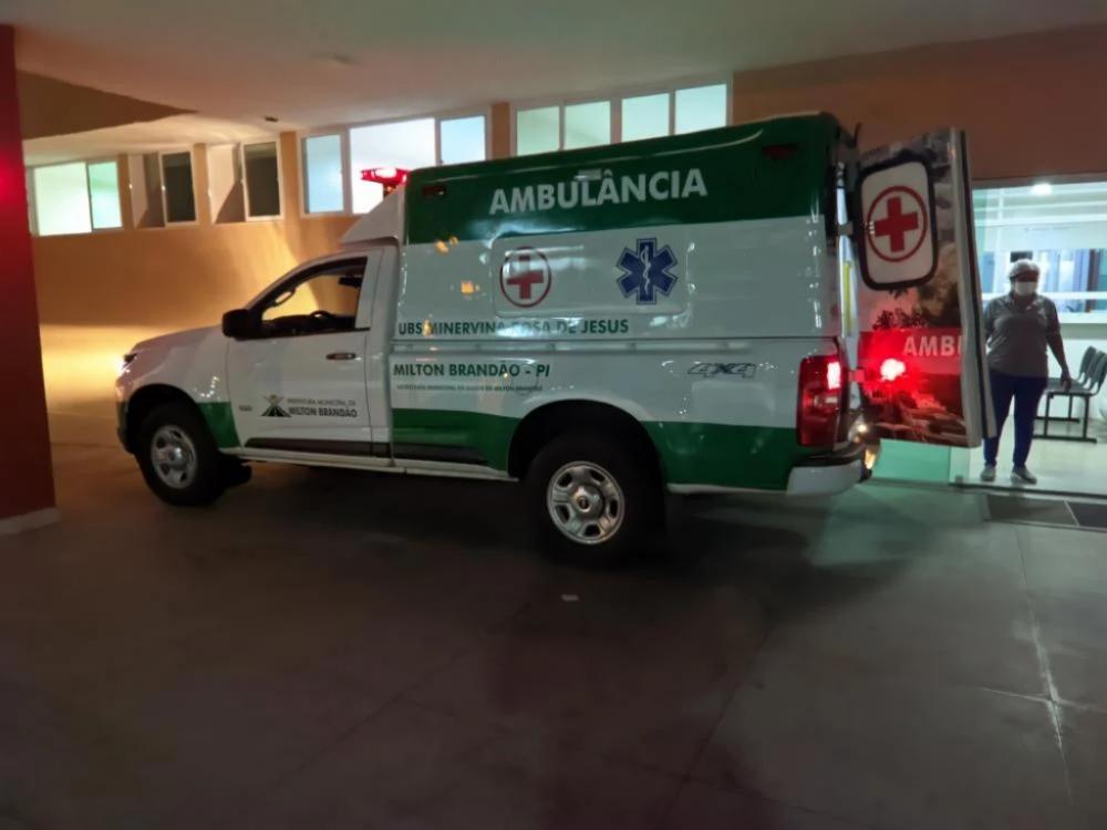 Adolescente de 17 anos morre em colisão frontal entre moto e carro no Norte do Piauí