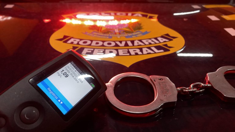 Após envolver-se em acidente em Floriano, homem é preso por embriaguez ao volante