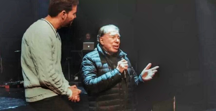 Silvio Santos comparece a culto evangélico e é citado pela filha: 'isso é um milagre'