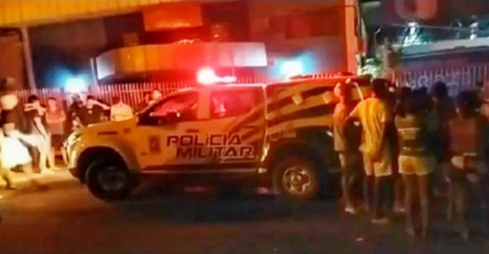 Homem é assassinado a tiros em frente ao Fórum da cidade de Floriano