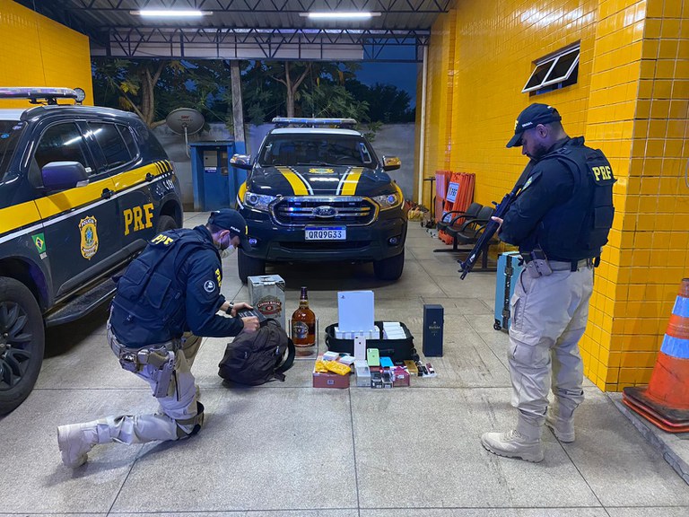 Polícia apreende cloridrato de cocaína de mais de R$ 185 mil em Floriano