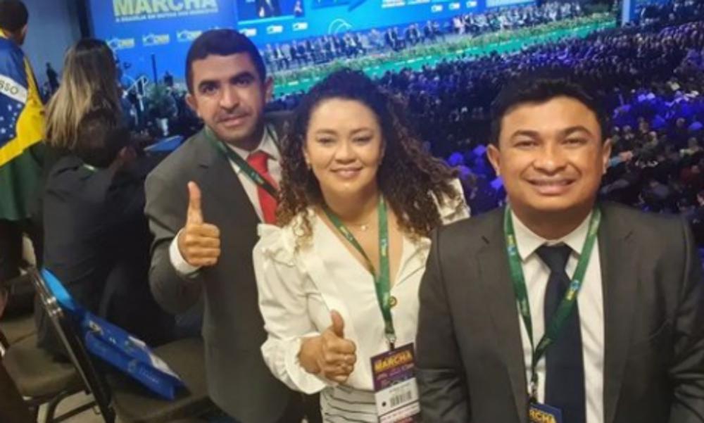Adelbarto Santos participa da XXIII Marcha dos prefeitos com Bolsonaro em Brasília
