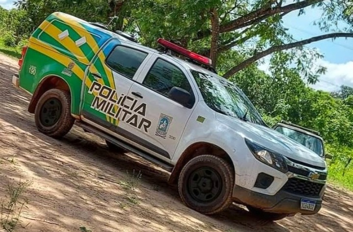 Mulher de 33 anos natural de Floriano é morta a facadas e suspeito está foragido