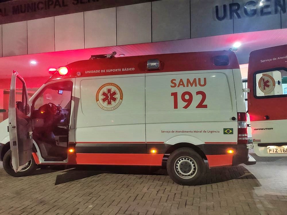 Mulher sofre fratura exposta e homem fica ferido em acidente entre São Pedro e Água Branca