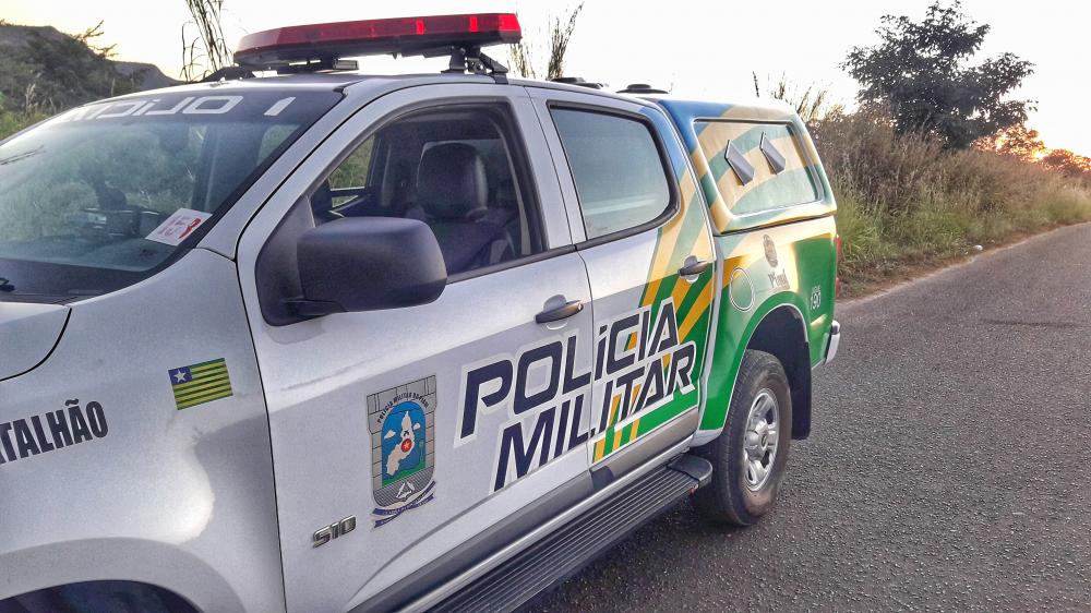 Padrasto é preso suspeito de estuprar e engravidar enteada adolescente em Monsenhor Gil