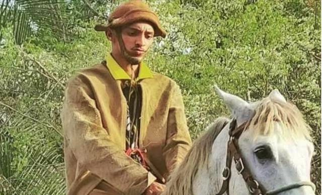 Comoção marca enterro de vaqueiro no Piauí e cavalo 