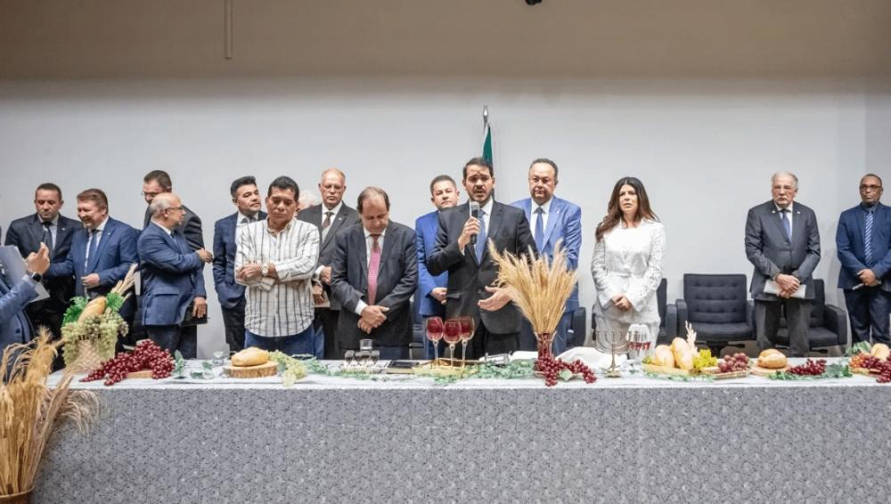 Proposta que busca ampliar isenção de igrejas gera atritos na Bancada Evangélica