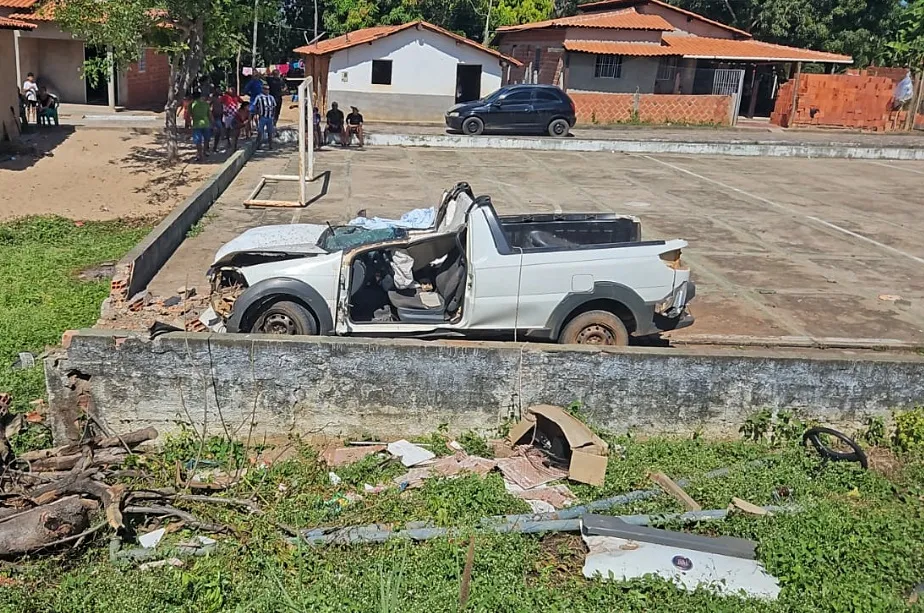Motorista morre em acidente na PI-130 após capotar carro no município de Palmeirais