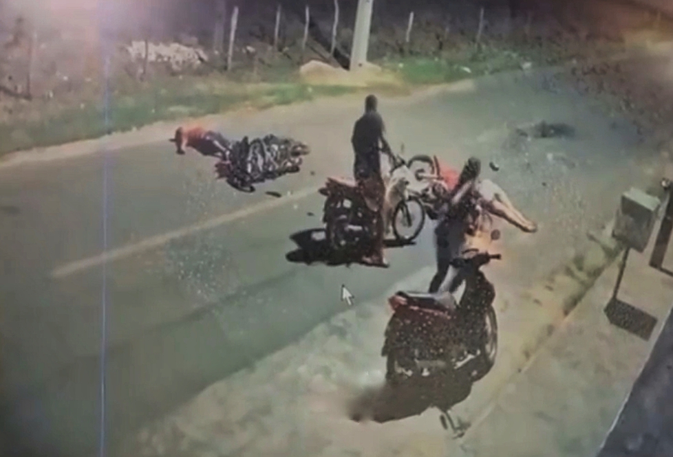 Acidente tipo colisão envolvendo motos deixa homem morto e mulher ferida em Floriano