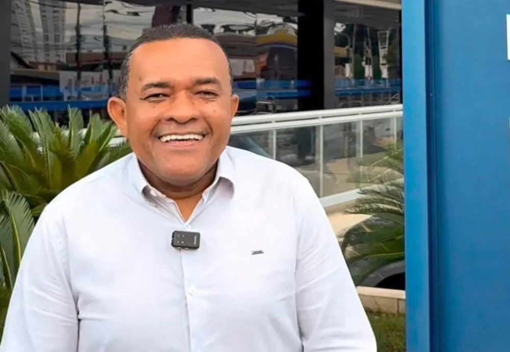 Prefeito professor Adriano