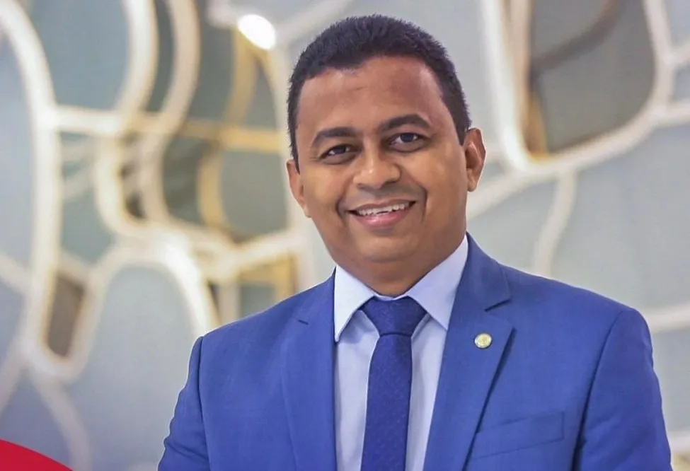 Dr. Francisco é eleito pelo público o melhor deputado federal do Piauí no Prêmio Congresso em Foco