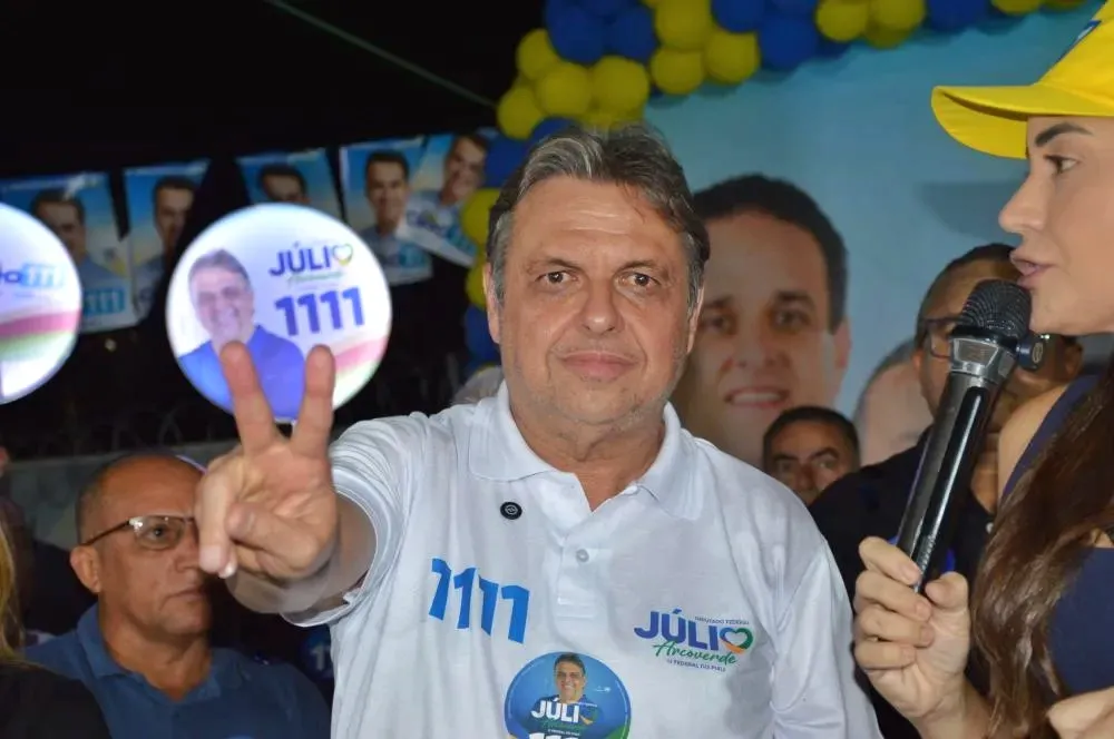 Júlio Arcoverde é reeleito deputado federal pelo Piauí com mais de 100 mil votos