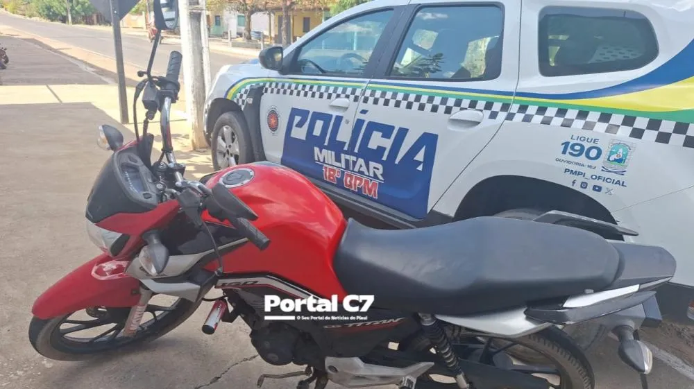 Polícia Militar recupera moto roubada em trecho entre Amarante e Palmeirais