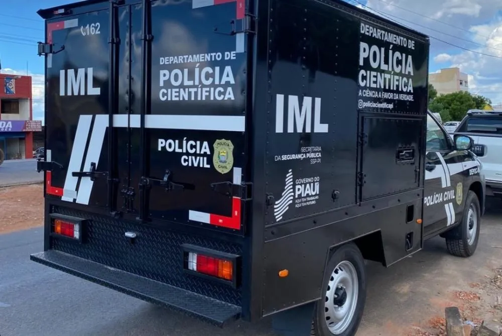 Arquivo: Portal C7