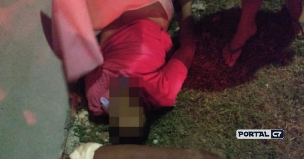 Homem é assassinado a facadas em via pública no interior do Piauí