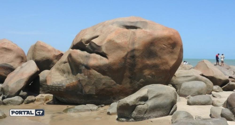 Cercada de mistério, Pedra da Caveira alerta para o perigo da morte no Piauí