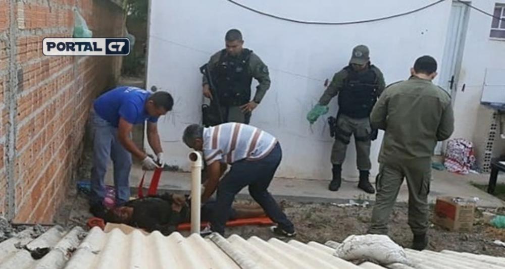 Homem é baleado no quintal de casa e morre em hospital no Norte do Piauí