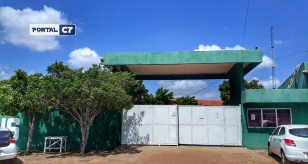 Cerca de 15 presos cavam túnel e fogem da Penitenciária no Piauí