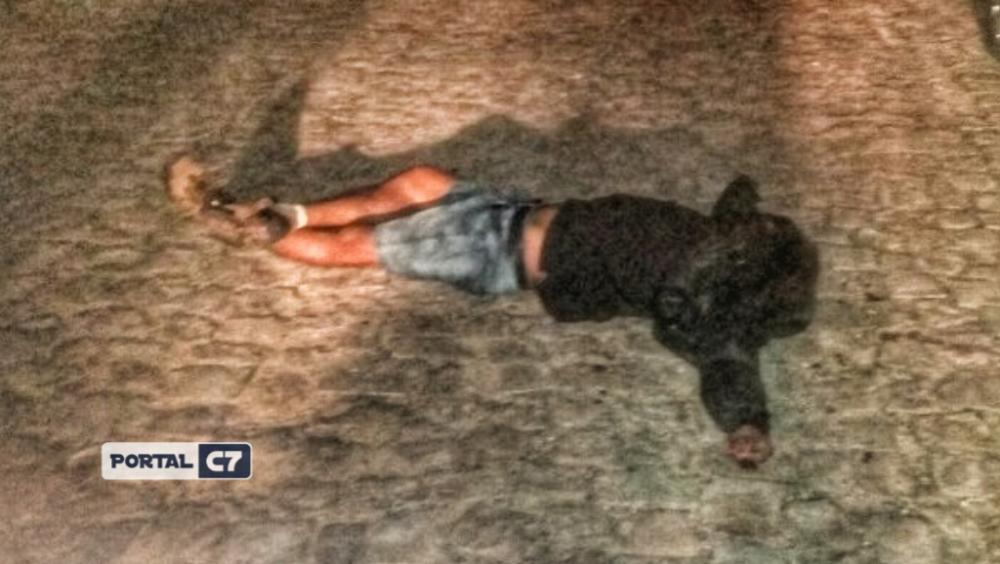 Homem é assassinado com vários tiros na cidade de Floriano