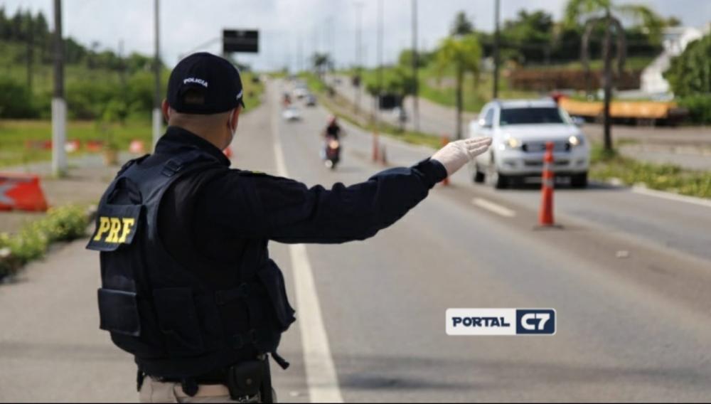 Criança de 3 anos é abandonada pelo pai que fugia da polícia em cidade do Piauí