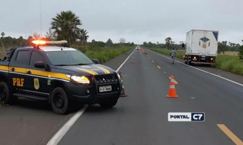 PIAUÍ : Motociclista morre ao bater na traseira de veículo que estava estacionado