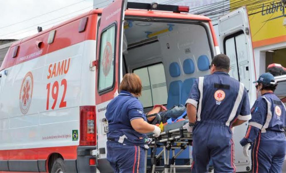 Homem é esfaqueado pela própria esposa na cidade de Floriano