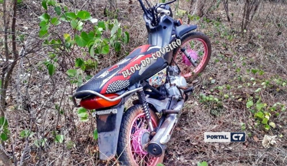 Jovem fica com garota de programa em cabaré e tem moto furtada no Norte do Piauí