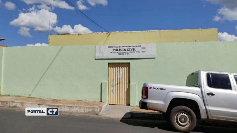 Homem é preso acusado de abusar sexualmente da filha desde os 7 anos no Piauí