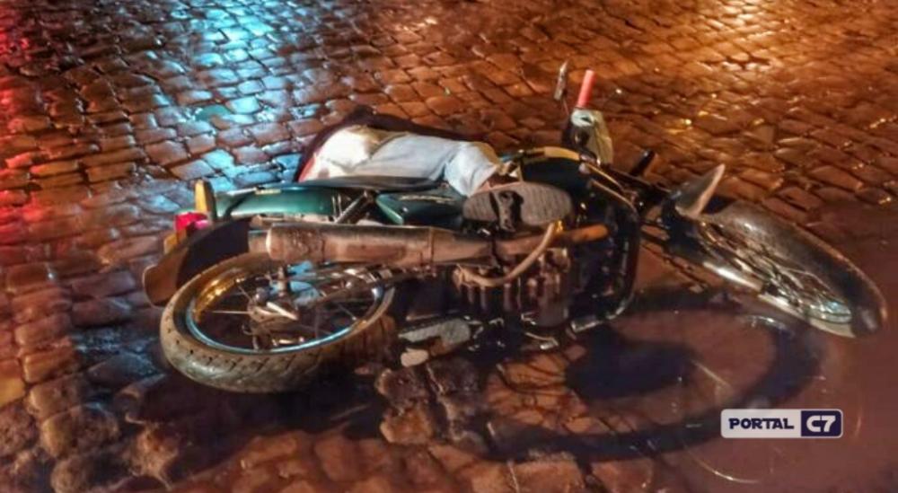 Vigilante é assassinado com tiro na cabeça em cima de sua motocicleta no Piauí
